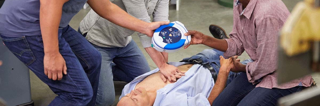group-using-cpr-aed-uk.png